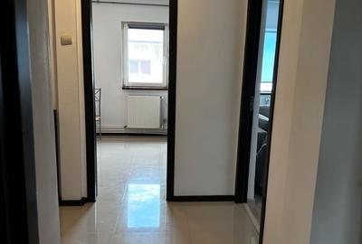 3 decomandate - renovat - bucatarie spatioasa - 3