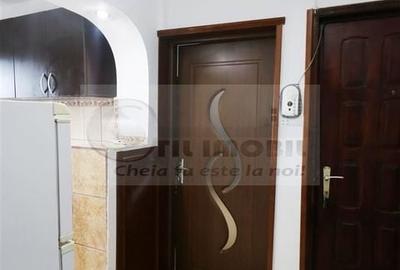 APARTAMENT 2 CAMERE DECOMANDAT PODU DE FIER UMF - 17