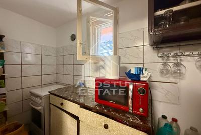 Casă individuală cu 3 camere cu Canalizare în Plopi - 8