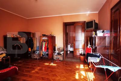 Apartament cu 4 camere semidecomandat în Traian - 4