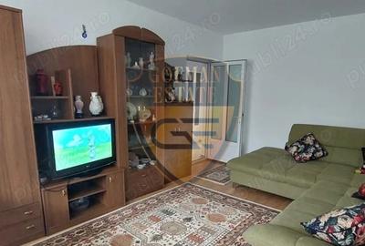 Apartament cu 3 camere decomandat, mobilat în Brotăcei - 1