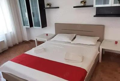 Garsonieră decomandată în Central - 7