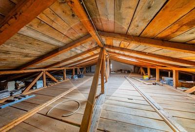 Casă cu 4 camere cu Garaj în Subcetate - 26