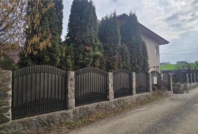 Casă cu Teren 954 Mp în Calea Moldovei - 2