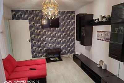 Apartament cu 2 camere decomandat în Central - 3
