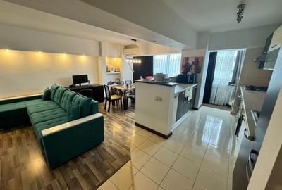 Apartament cu 2 camere decomandat, mobilat în Casa de Cultură