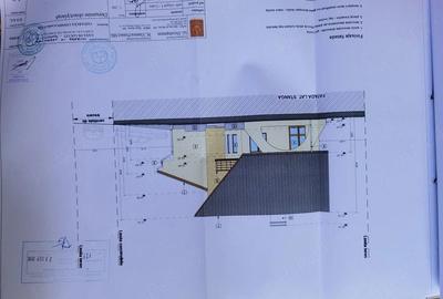 Casă cu Teren 600 Mp în Central - 4
