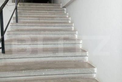 Spa?iu industrial de inchiriat 1000mp depozitare sau produc Spa?iu industrial de inchiriat 1000mp depozitare sau produc - 3