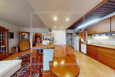 Apartament cu 4 camere decomandat în Aeroport - 5