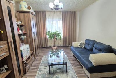 Apartament 2 camere, etaj 3, Rovinari str. Jiului - 6