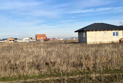 Teren intravilan Cihei – 809 mp, zonă în dezvoltare, acces rapid Oradea - 1