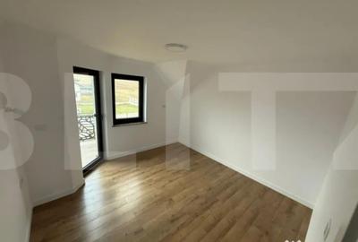 Casă cu 4 camere cu Teren 373 Mp în Central - 4