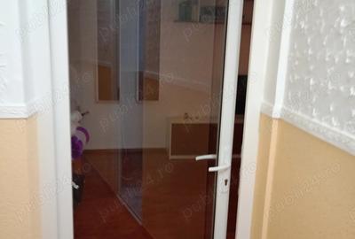 Apartament de vanzare - 3