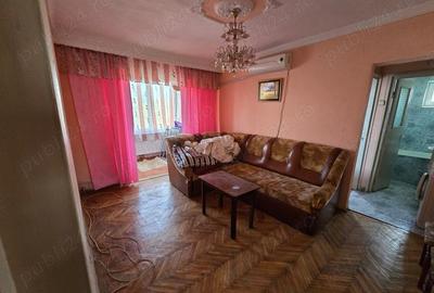 Apartament cu 3 camere semidecomandat în Central - 4