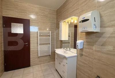Apartament cu 3 camere semidecomandat în Central - 8