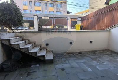 Spațiu comercial, de 165 mp, în Plopilor - 17