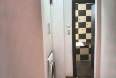 Apartament cu 2 camere decomandat în Drumul Taberei