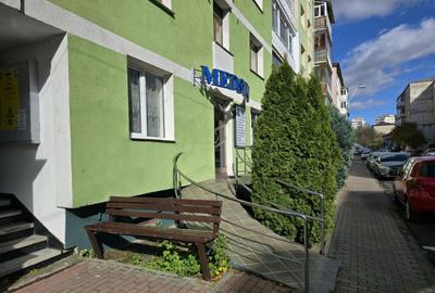 Spatiu comercial autorizat cabinet medical zona centrala - 1