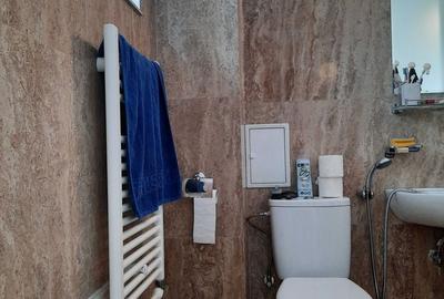 Garsonieră decomandată în Romană - 10