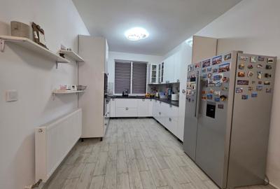 Casa de vanzare tip duplex Bragadiru, str Salciei - 9