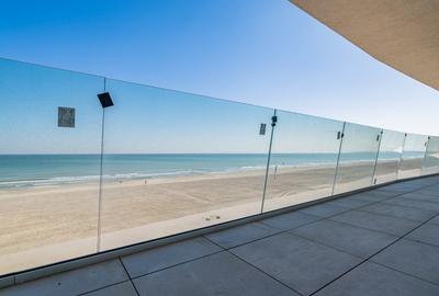 OPERA RESIDENCE, 3 CAMERE, FRONTAL LA MARE, VEDERE SPECTACULOASA, PISCINA - 18