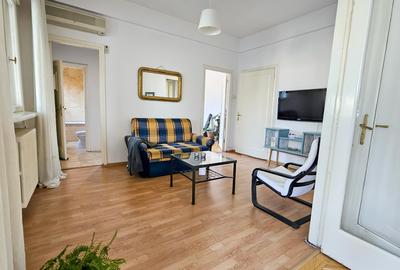 Apartament 3 camere Hala Traian -Bloc 5 apartamente - 3