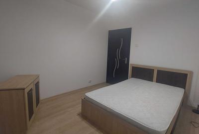 Apartament cu 2 camere decomandat în Valea Ialomiței