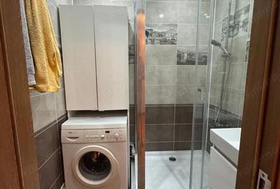 Apartament cu 2 camere decomandat în Soarelui