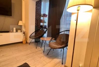 Apartament cu 4 camere decomandat în Central