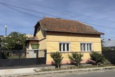 Casa 3 camere, Teren 510 mp - Str. Campului nr.4 - Loc. Tasnad, Jud. Satu Mare - 1