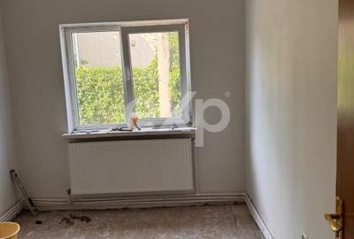 Apartament cu 2 camere semidecomandat, mobilat în Rolast - 6