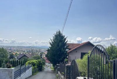 Teren de 886 mp, în Valea Roșie - 7