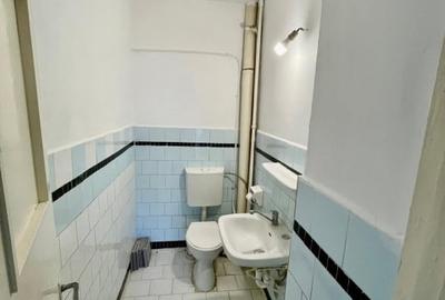 Apartament cu 4 camere decomandat, mobilat în Galata - 11