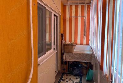 3 Camere (81 mp) + 17 m2 boxa constructie 2012 Calarasi - 3