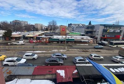 Apartament cu 3 camere semidecomandat în Domenii - 2