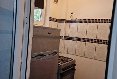 Garsonieră decomandată în Exterior Vest