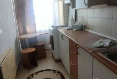 Garsonieră decomandată în Vitan - 2