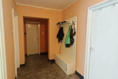 Apartament 4 camere, 2 bai, 70 mp - zona verde si linistita - 13