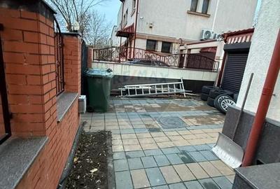 De inchiriat Casa / Vila 7 camere + curte zona Vatra Luminoasa - 38