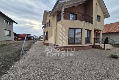 Casă cu 6 camere cu Canalizare în Pesac - 3