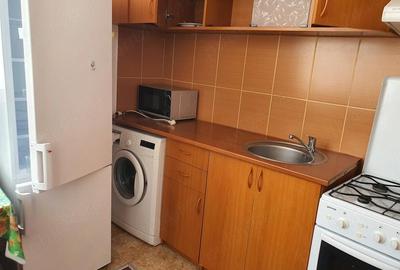 Apartament cu 2 camere decomandat în Ostroveni - 6