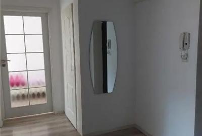 Apartament cu 2 camere decomandat în Mioriței - 3