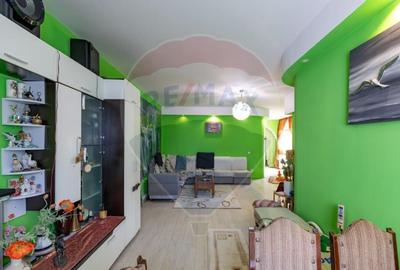 Apartament cu 3 camere decomandat în Alecu Russo - 17