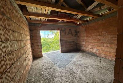 CASA cu PRIVELISTE- Somcuta - 15