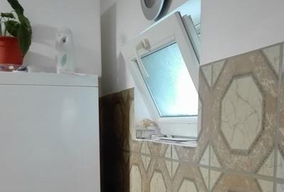 Garsonieră decomandată în Romană - 7