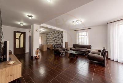 Casă individuală cu 4 camere cu Canalizare în Prundu - 2