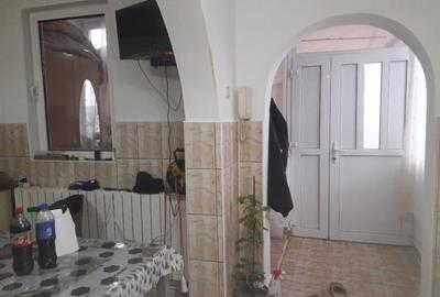 Casă cu 5 camere cu Teren 1000 Mp în Sfântu Ilie