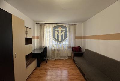Apartament cu 3 camere decomandat în Central - 2