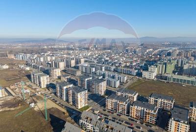 Apartament cu 2 camere decomandat în Tractorul - 22
