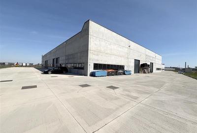 Spațiu industrial, de 255 mp, în Vest - 9